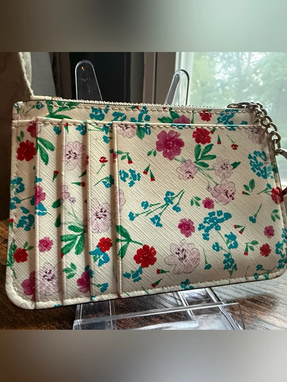 kate spade White Floral Zip Wallet with Multi-Color Blooms